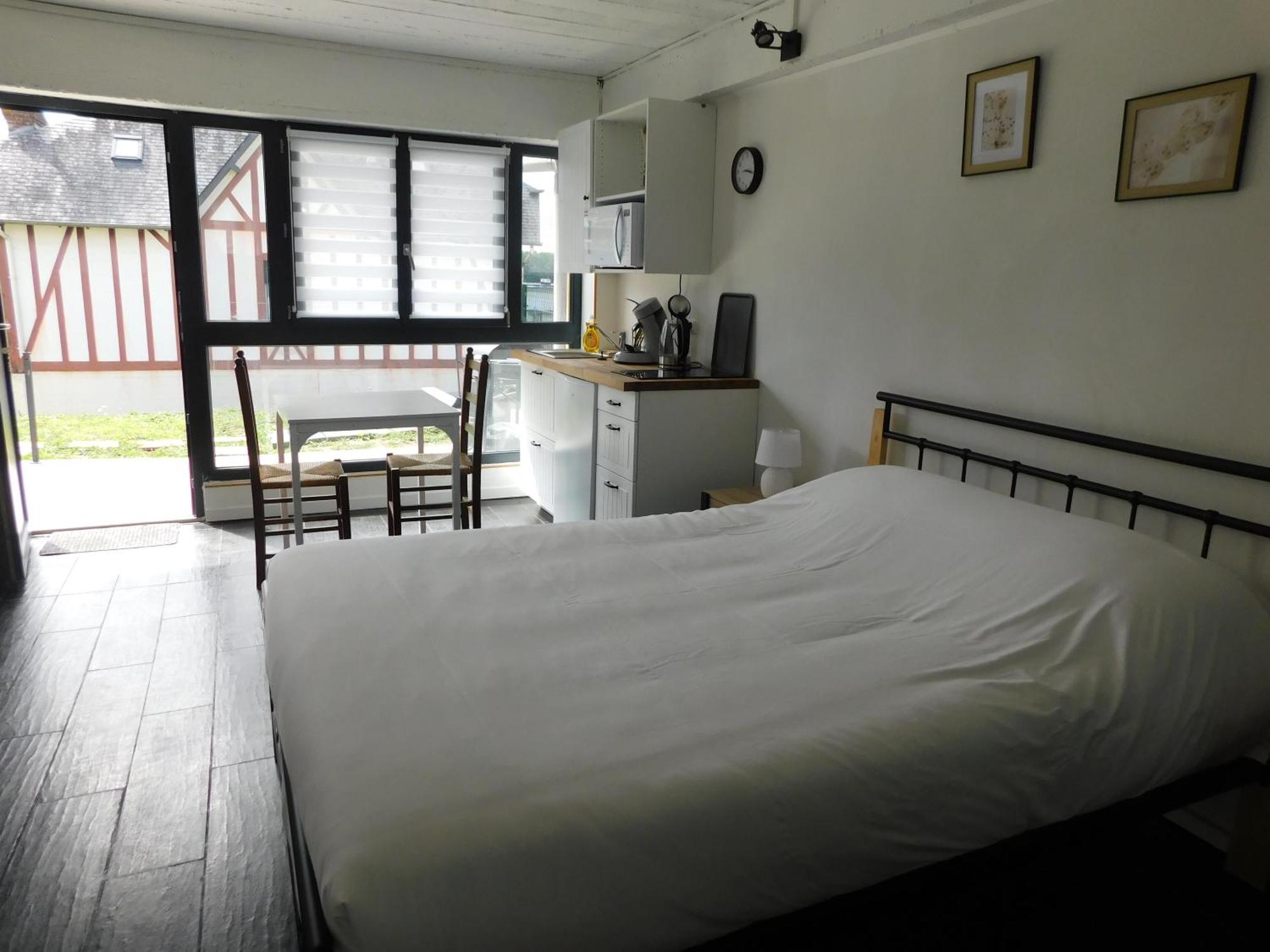 Apartment Tsara